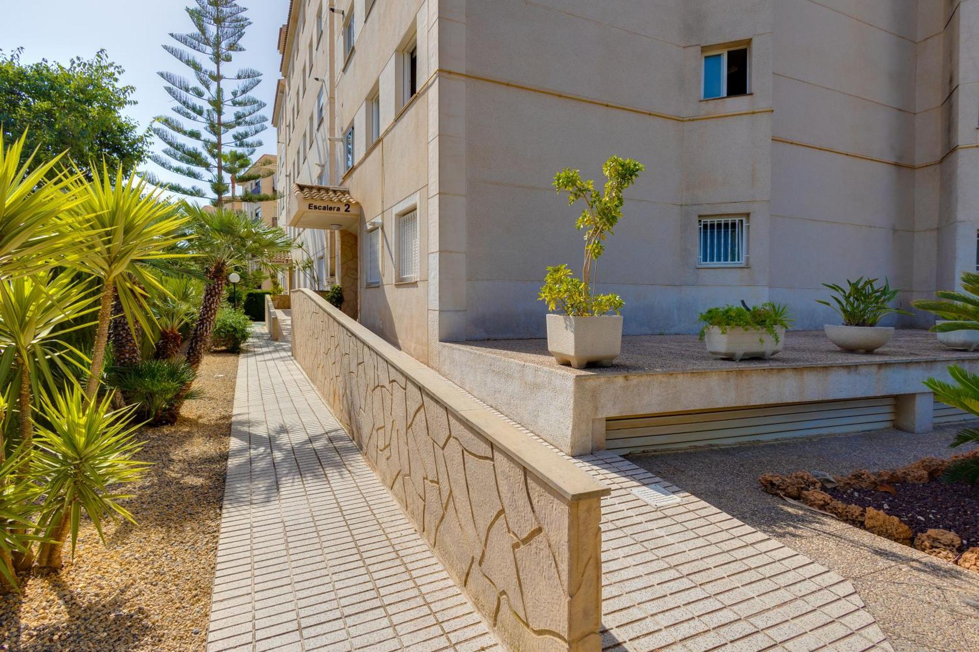 Apartamentos Oasis El Albir Kültér fotó